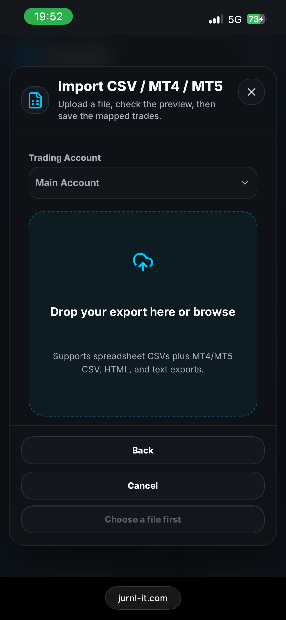 Jurnl-It mobile CSV, MT4, and MT5 import dialog showing account selection and export upload controls.